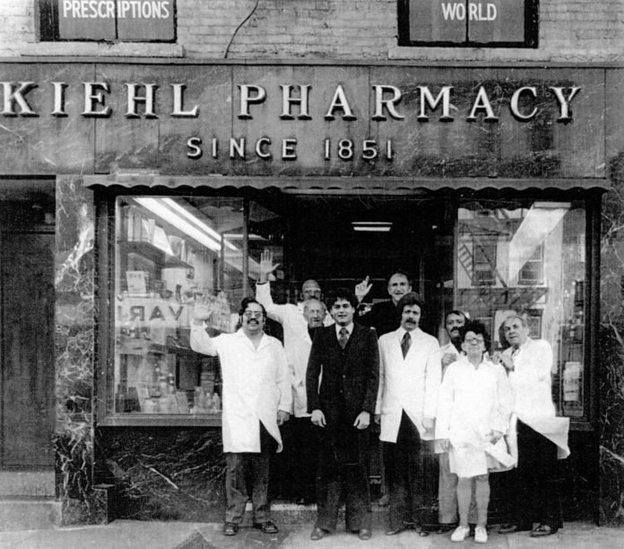 Cửa hàng Kiehl's đầu tiên tại góc phố số 3 và đại lộ 13 New York