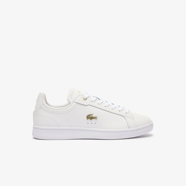 Giày Sneakers trắng Lacoste mang vẻ đẹp thanh lịch và trẻ trung