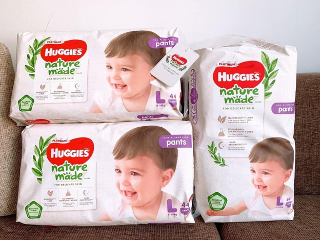 Lưu ý sử dụng và thay bỉm Huggies
